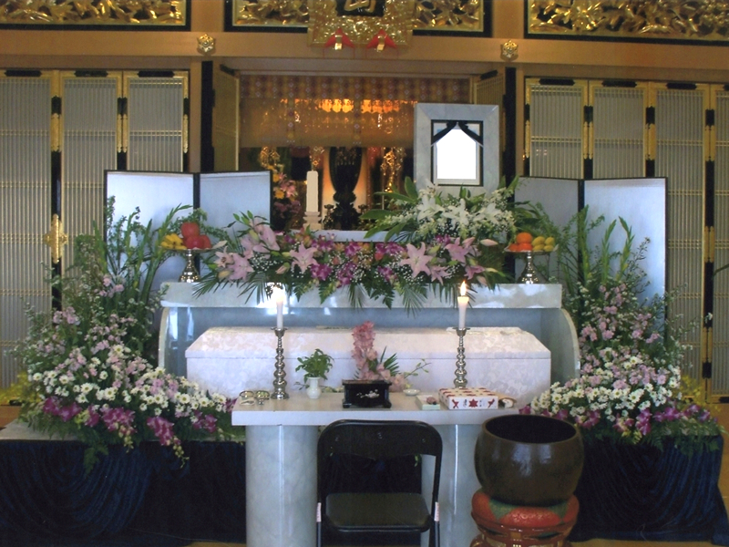 施工例　仏式　家族葬・寺院